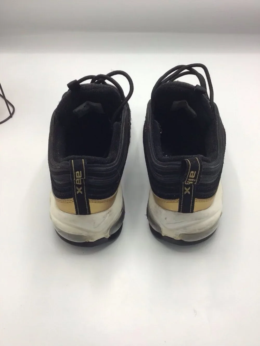 Nike Air Max 97 Shoes Youth Size 5.5Y Black Gold Running Sneakers 921522-014